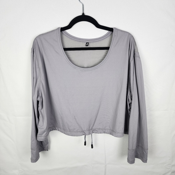 P'tula Tops - Woman's P'tula Molly Freestyle Cinch Athletic Top Size Medium Active Workout Run